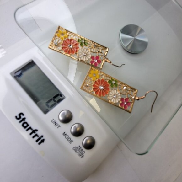 Rectangular Floral Earrings Filigree style with Multicolored flowers - Picture 7 of 12
